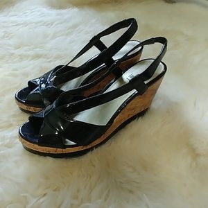 Black Wedges
